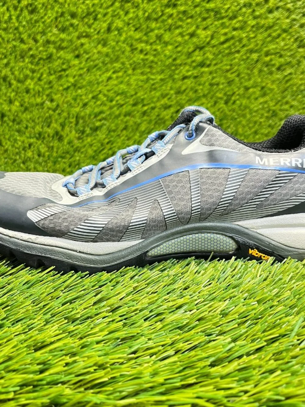 Merrell Siren Edge Womens Size 9 Gray Black Running Trail Hiking Shoes Sneakers